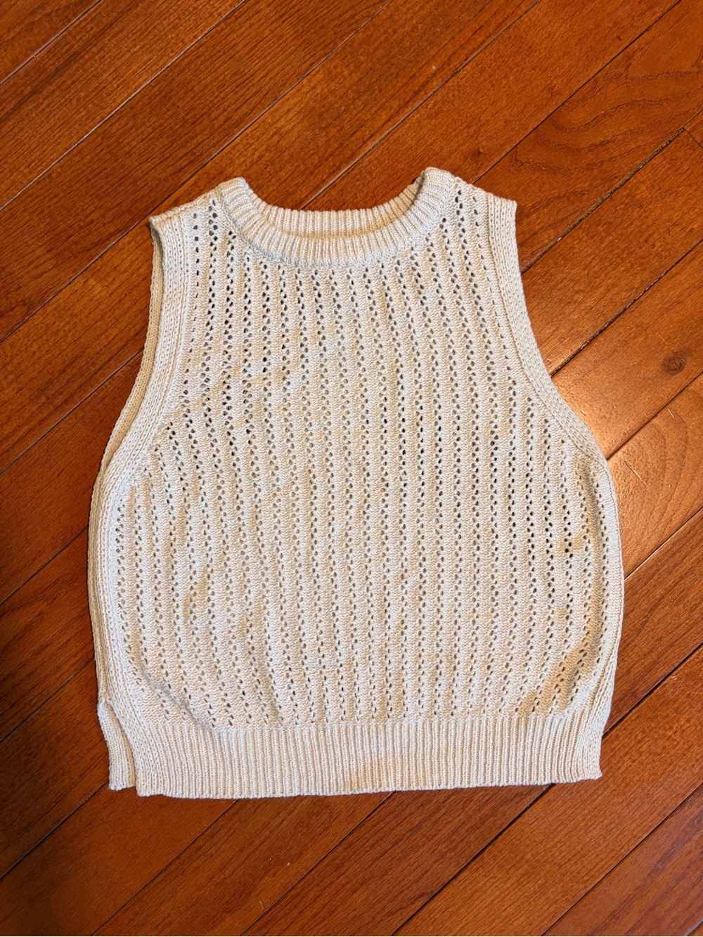 Jessica Simpson Ivory Openwork Knit Vest